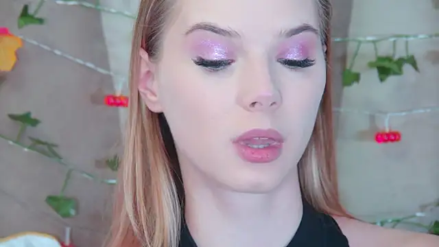 GentleRossi online show from 10-10-25, 03:11