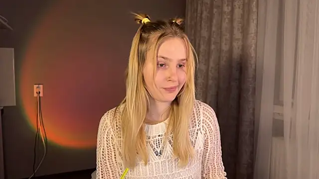 Chanel Gill online show from 12-18-24, 05:31