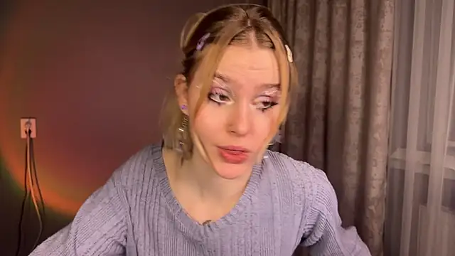 Chanel Gill online show from 12-19-24, 08:44