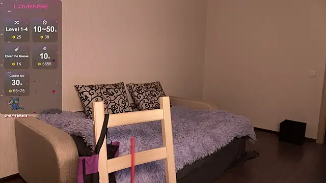 Chanel Gill online show from 03-04-25, 09:43