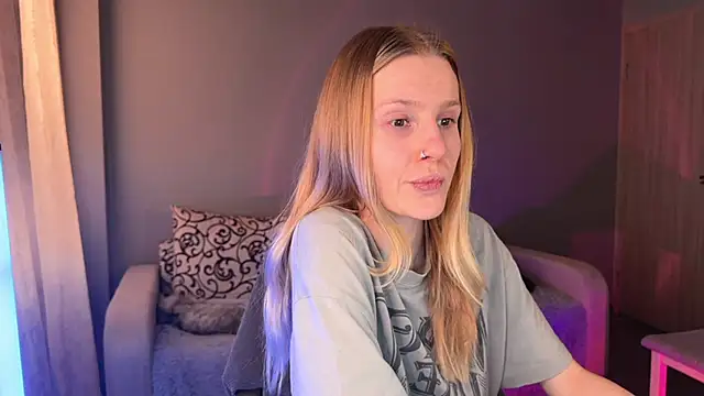 Chanel Gill online show from 09-27-25, 06:29