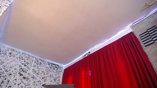 Snapshot of hornytsblonde chatting on 09-16-25, 03:46 hornytsblonde online show from 09-16-25, 03:46
