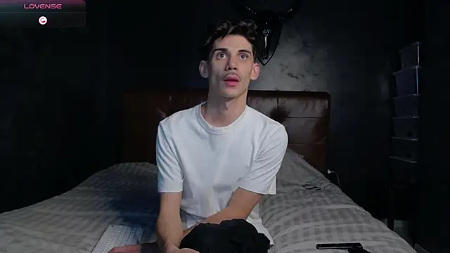 DanielCrush1 online show from 11-25-25, 05:24