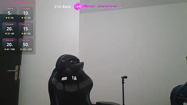 Snapshot of antoinepassion chatting on 12-15-25, 05:39 antoinepassion online show from 12-15-25, 05:39