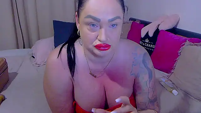 BustyVicky online show from 05-03-26, 08:04