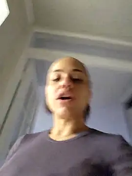 Snapshot of RuggyRackz chatting on 11-08-25, 09:13 RuggyRackz online show from 11-08-25, 09:13