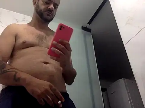 Snapshot of SMOKERBEASTBR chatting on 03-15-26, 08:53 SMOKERBEASTBR online show from 03-15-26, 08:53