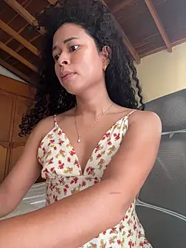 GabriSaenz online show from 02-20-26, 02:06