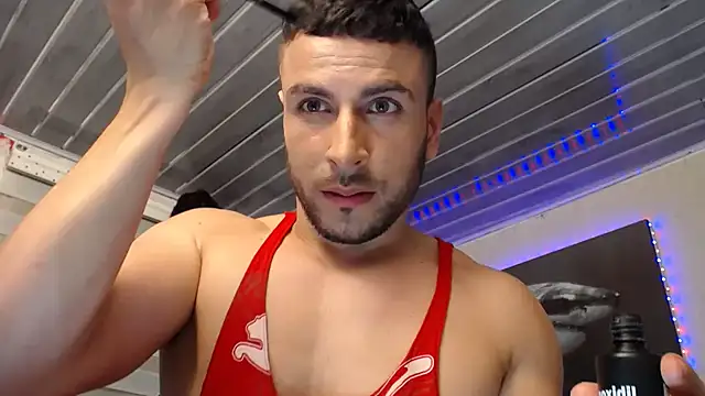 Snapshot of bayronfit chatting on 05-07-26, 12:38 bayronfit online show from 05-07-26, 12:38