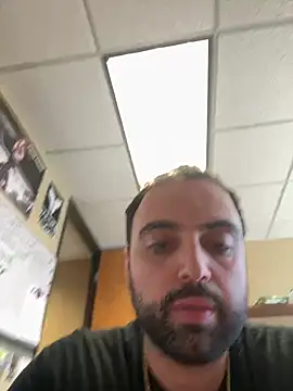 Jonnybigccookk69 online show from 06-12-26, 07:02