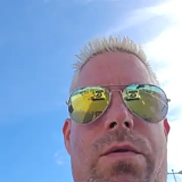 Trucker Hunter online show from 01-12-26, 11:26