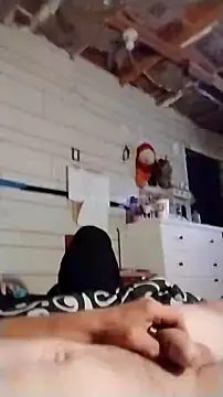 Snapshot of 420pussylickr chatting on 09-19-25, 07:43 420pussylickr online show from 09-19-25, 07:43