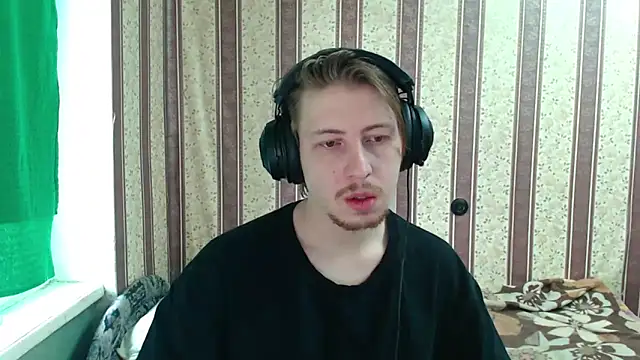 darienlarge online show from 10-20-25, 09:21