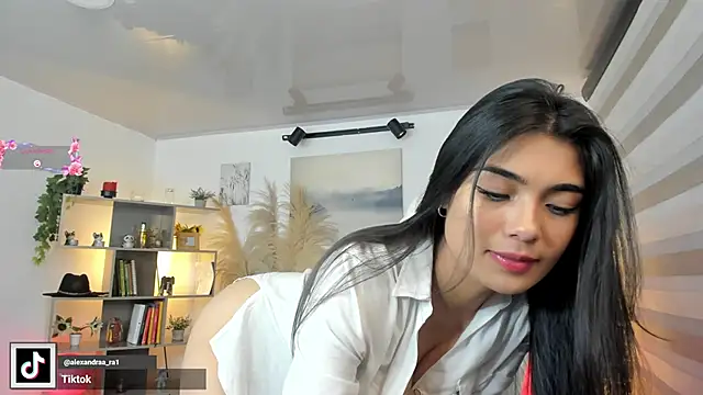Alexandra ra online show from 12-04-24, 12:08