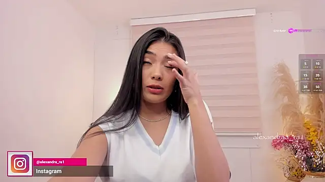 Snapshot of Alexandra_ra chatting on 11-12-25, 01:39 Alexandra ra online show from 11-12-25, 01:39