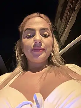 sammyqueenx21 online show from 03-23-25, 02:15