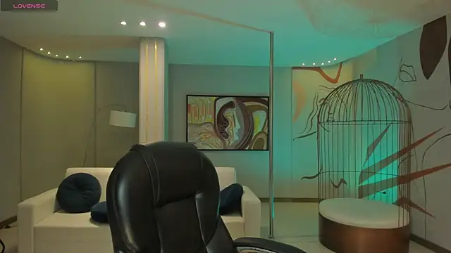 ErikaBenz  online show from 10-27-25, 12:20