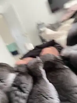 Snapshot of Furdale chatting on 03-04-26, 02:45 Furdale online show from 03-04-26, 02:45