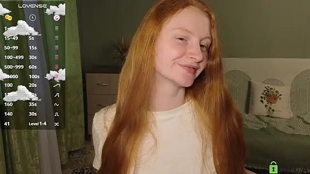 Snapshot of astoria_ross_ chatting on 03-27-26, 03:34 astoria ross online show from 03-27-26, 03:34