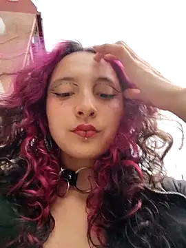  Laary online show from 09-26-25, 08:35