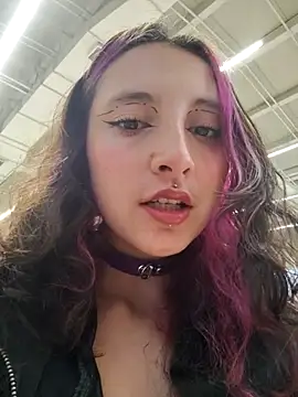  Laary online show from 10-18-25, 09:59