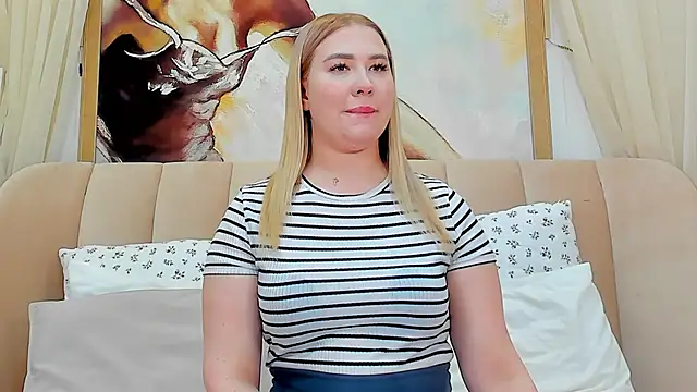 Snapshot of LunaHouston chatting on 01-26-25, 07:09 LunaHouston online show from 01-26-25, 07:09