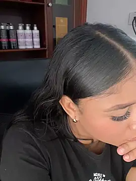 Snapshot of SSCARLETH_ chatting on 02-11-26, 12:32 SSCARLETH online show from 02-11-26, 12:32