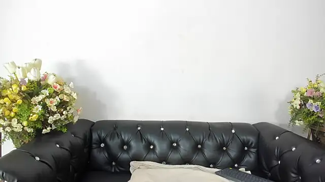 Snapshot of SSCARLETH_ chatting on 02-20-26, 11:54 SSCARLETH online show from 02-20-26, 11:54