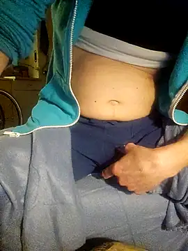 Snapshot of PassiveStute25 chatting on 11-05-25, 06:02 PassiveStute25 online show from 11-05-25, 06:02