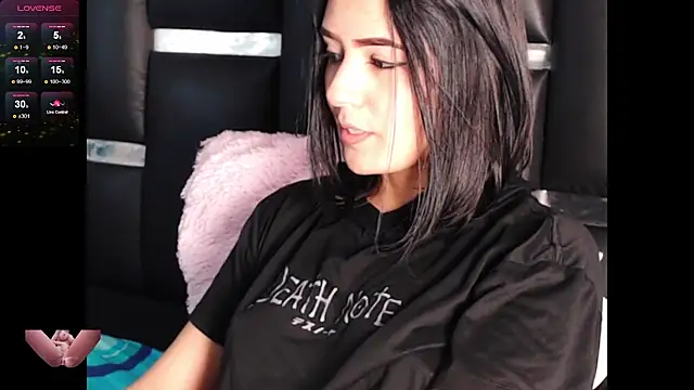 Snapshot of Danae_999 chatting on 03-07-26, 10:51 Danae 999 online show from 03-07-26, 10:51