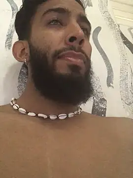 Alessandro  Rossi online show from 12-19-24, 06:56