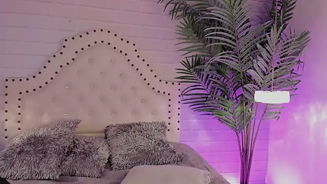  Eurekaa  online show from 01-21-25, 03:48