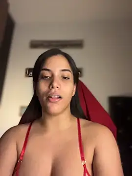 Snapshot of _Eurekaa_ chatting on 03-07-26, 12:29 Eurekaa online show from 03-07-26, 12:29