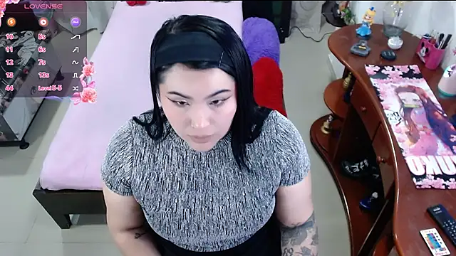 lufek23 online show from 12-04-24, 11:46