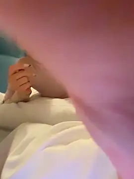 TheCinderella online show from 10-31-25, 10:44