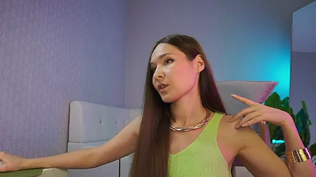 Snapshot of iris_vega9 chatting on 10-13-25, 01:11 iris vega9 online show from 10-13-25, 01:11