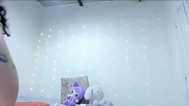 Snapshot of ms_pickless chatting on 03-25-26, 03:29 ms pickless online show from 03-25-26, 03:29