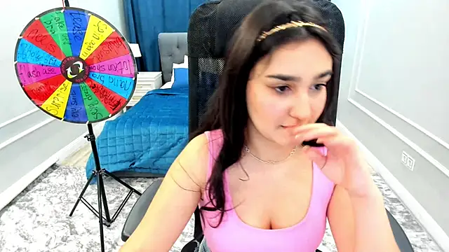 GoldenHeart 1 online show from 01-28-25, 02:21