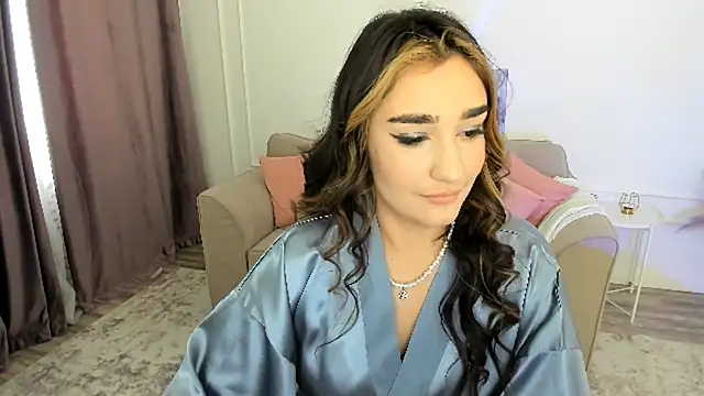 Snapshot of GoldenHeart_1 chatting on 03-19-26, 11:36 GoldenHeart 1 online show from 03-19-26, 11:36