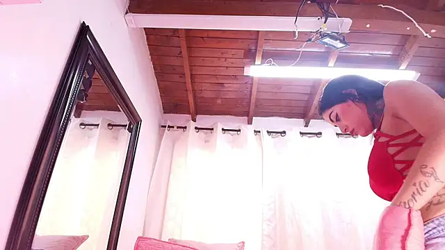 danna berlin  online show from 01-12-25, 07:21