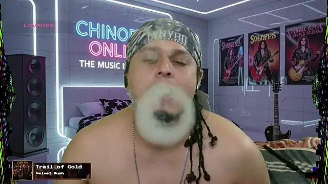 chino roz online show from 10-10-25, 07:29