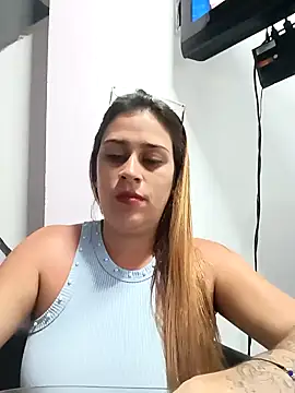 Latina sexy1 online show from 02-03-25, 01:09