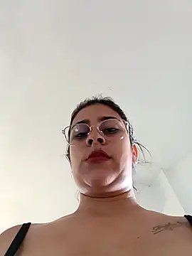 Latina sexy1 online show from 02-14-25, 02:33