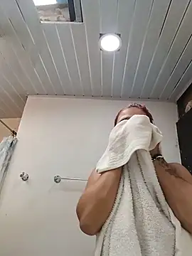 Latina sexy1 online show from 06-16-26, 01:14