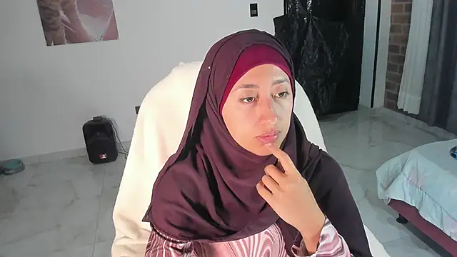 adila anich online show from 01-09-26, 12:35