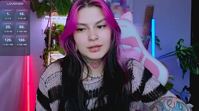Snapshot of jelya_sg chatting on 06-17-26, 05:47 jelya sg online show from 06-17-26, 05:47
