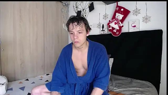 Santiago kiler online show from 12-03-25, 01:31