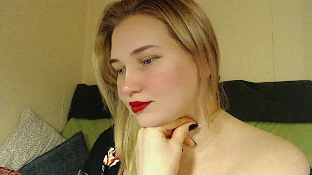 mmmPinUpGirl online show from 10-12-25, 06:51