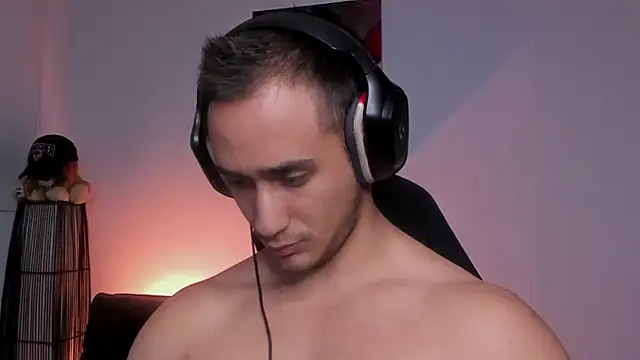 AlexRivera6 online show from 02-03-25, 11:36