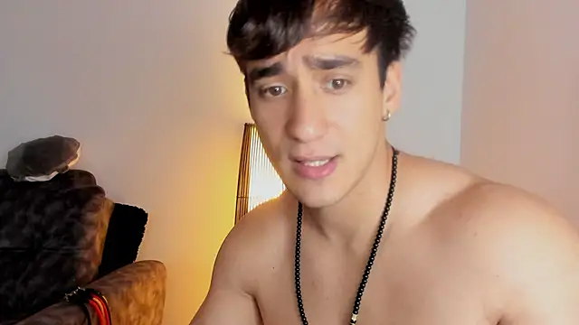 Snapshot of AlexRivera6 chatting on 11-26-25, 07:48 AlexRivera6 online show from 11-26-25, 07:48